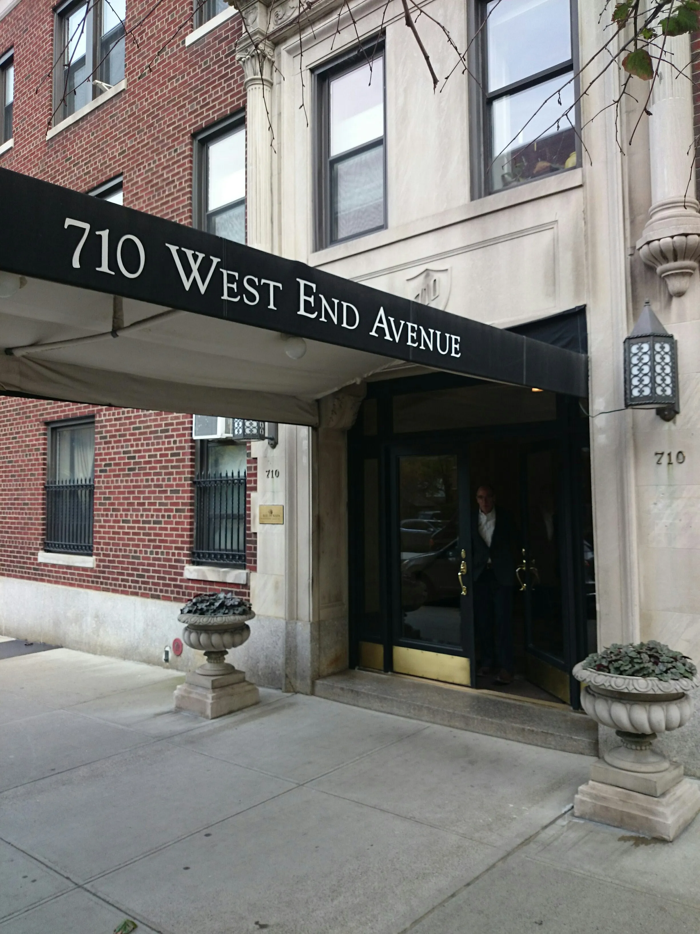 710 W 168Th St