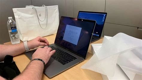 An Exceptional Customer Service Experience At The Apple Store Macsources An Exceptional Customer Service Experience At The Apple Store Macsources