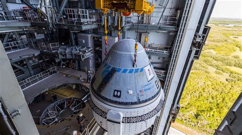 Boeing Starliner Leaks