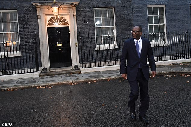 New Chancellor Kwasi Kwarteng Writes Latin Poetry And Dropped An F Bomb New Chancellor Kwasi Kwarteng Writes Latin Poetry And Dropped An F Bomb