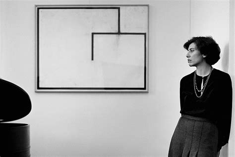 Rosalind Krauss Rosalind Krauss